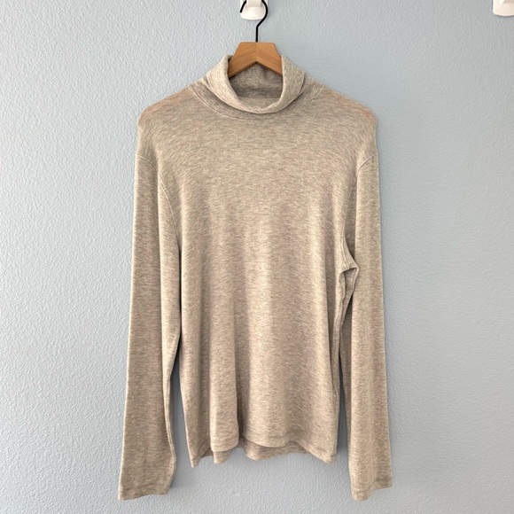 Abercrombie and Fitch x HFR x Nicole Benefield Merino Wool-Blend Turtleneck - Picture 3 of 4